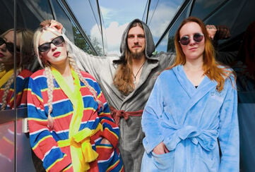 Wear it like a ROCKSTAR! / Bademäntel im Überfluss