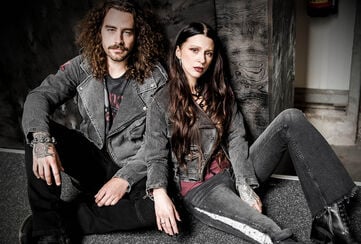 Rock Rebel by EMP / Schlag zu!