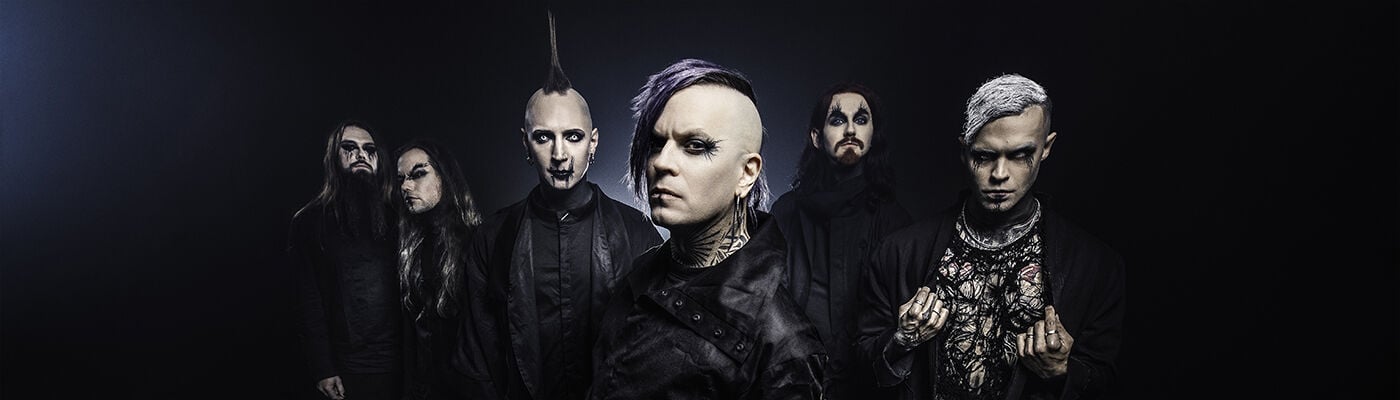 Merch-Anprobe mit Chris Harms!