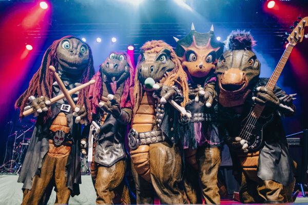 Rock’n’Rarrr: Heavysaurus Live zu Gast im EMP Store Lingen Autogrammstunde mit Überraschungen für große und kleine Fans