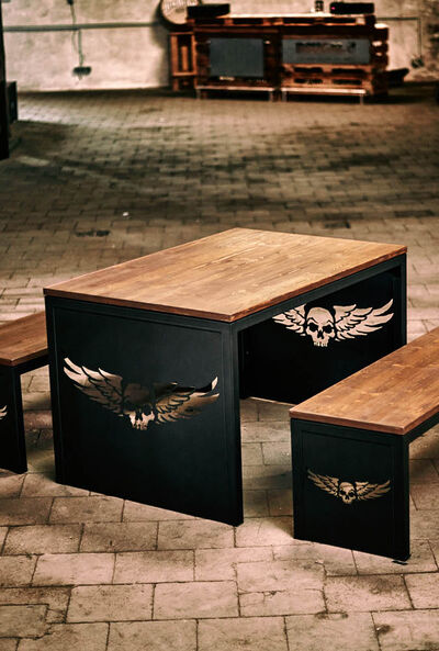 Feuerstellen & Sitzgruppen aus Stahl & Holz • by EMP