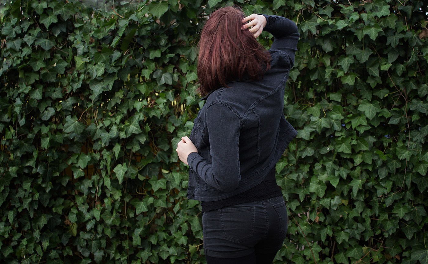 Debra Black Wash Denim Jacket von Noisy May