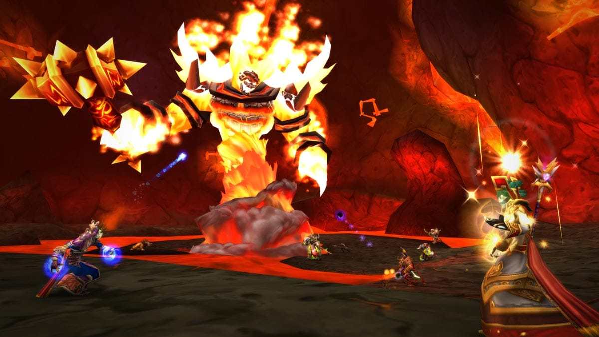Ragnaros hat man in World of Warcraft Classic noch in einem 40-Mann Raid gelegt.